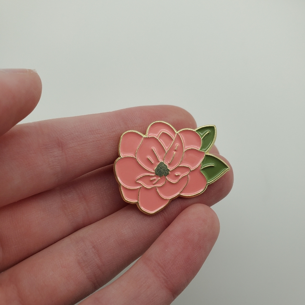 NWT Pink flower pin - Picture 2 of 4